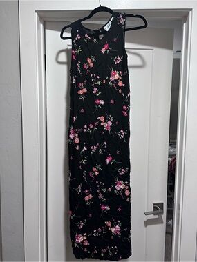 Studio Ease 90s Floral Maxi Dress
